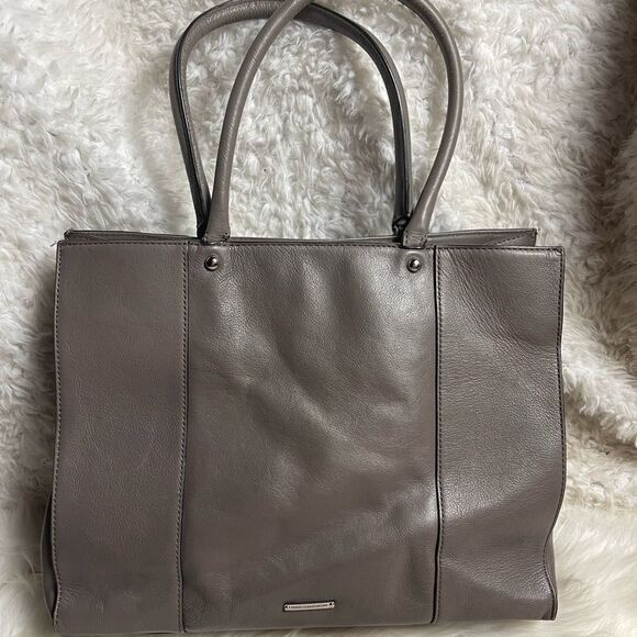 Rebecca Minkoff leather gray large shoulder bag with silver tone hardwares. - Picture 5 of 14